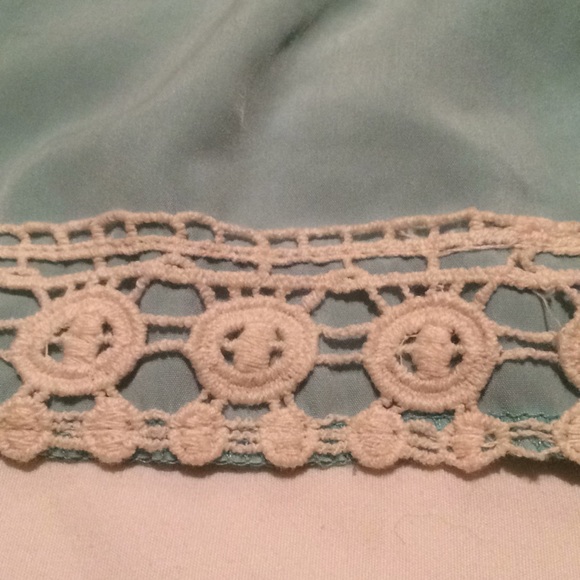 Bell Sleeve Turquoise Cold Should Dress - Picture 3 of 3